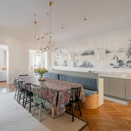 Veeve - Enlightened Elegance Appartement